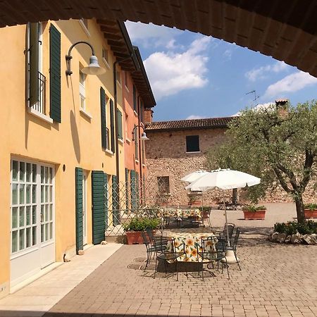 Готель Agriturismo Corte Salandini Понті-суль-Мінчіо Екстер'єр фото