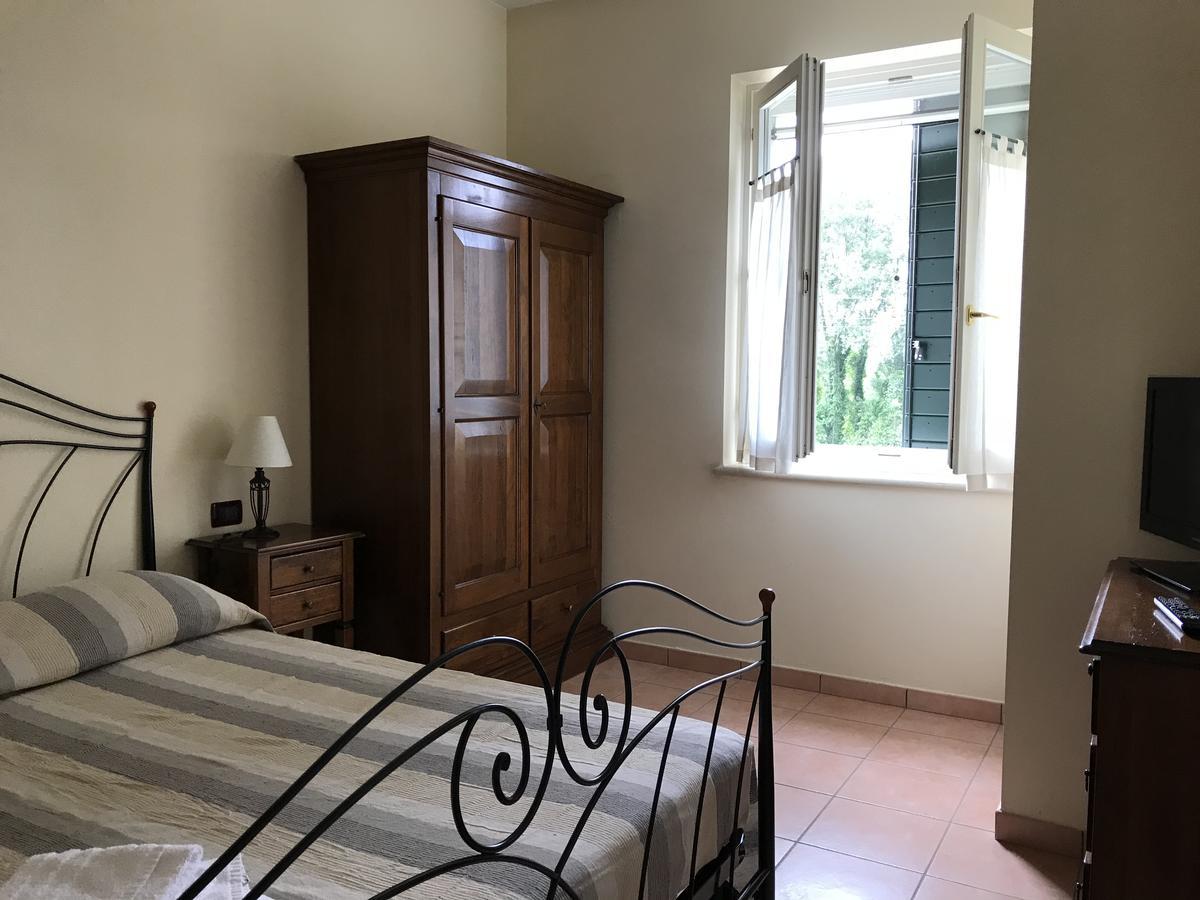 Готель Agriturismo Corte Salandini Понті-суль-Мінчіо Екстер'єр фото