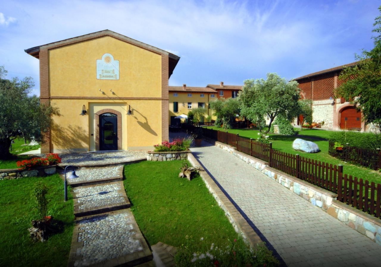 Готель Agriturismo Corte Salandini Понті-суль-Мінчіо Екстер'єр фото