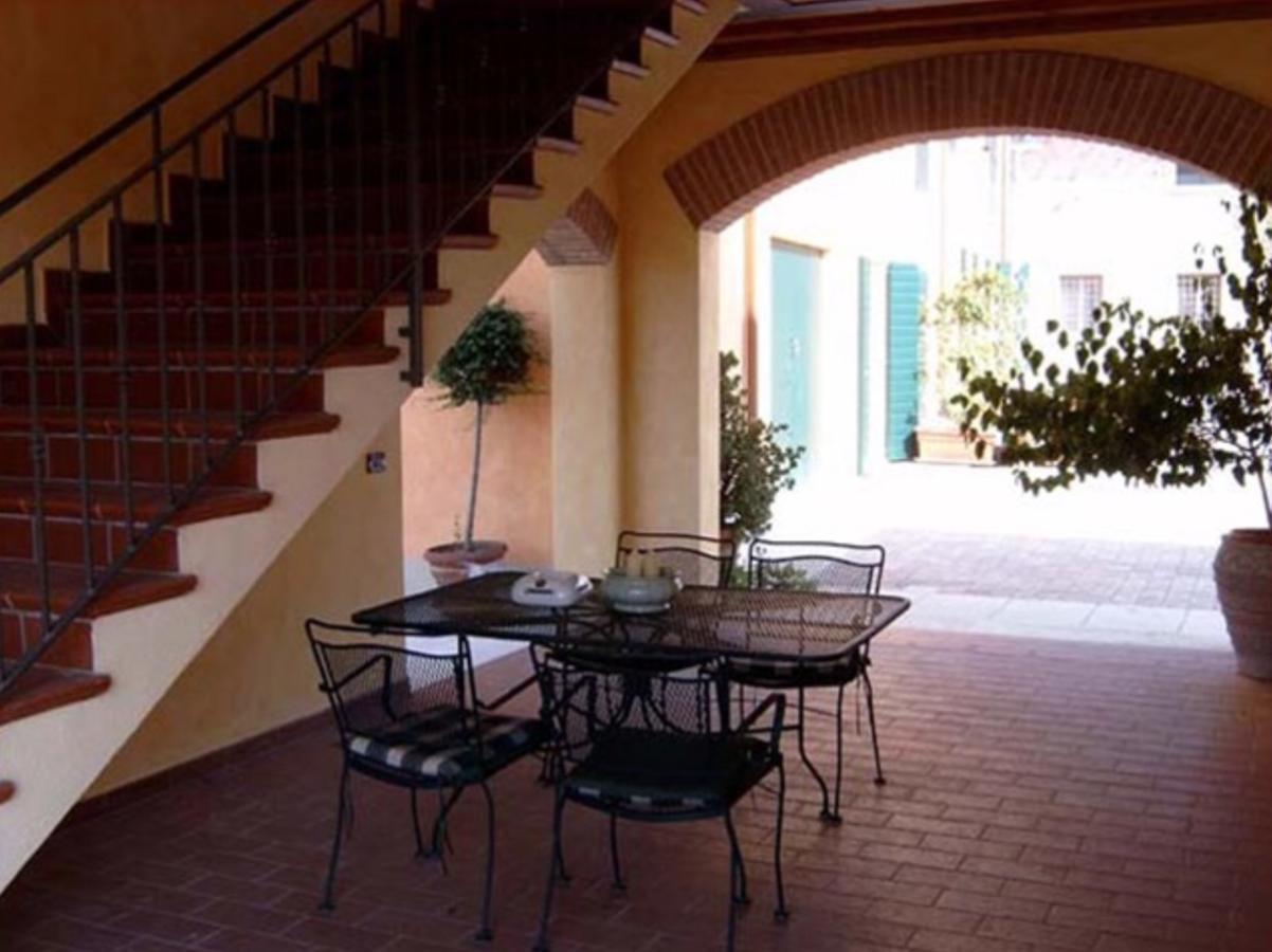 Готель Agriturismo Corte Salandini Понті-суль-Мінчіо Екстер'єр фото