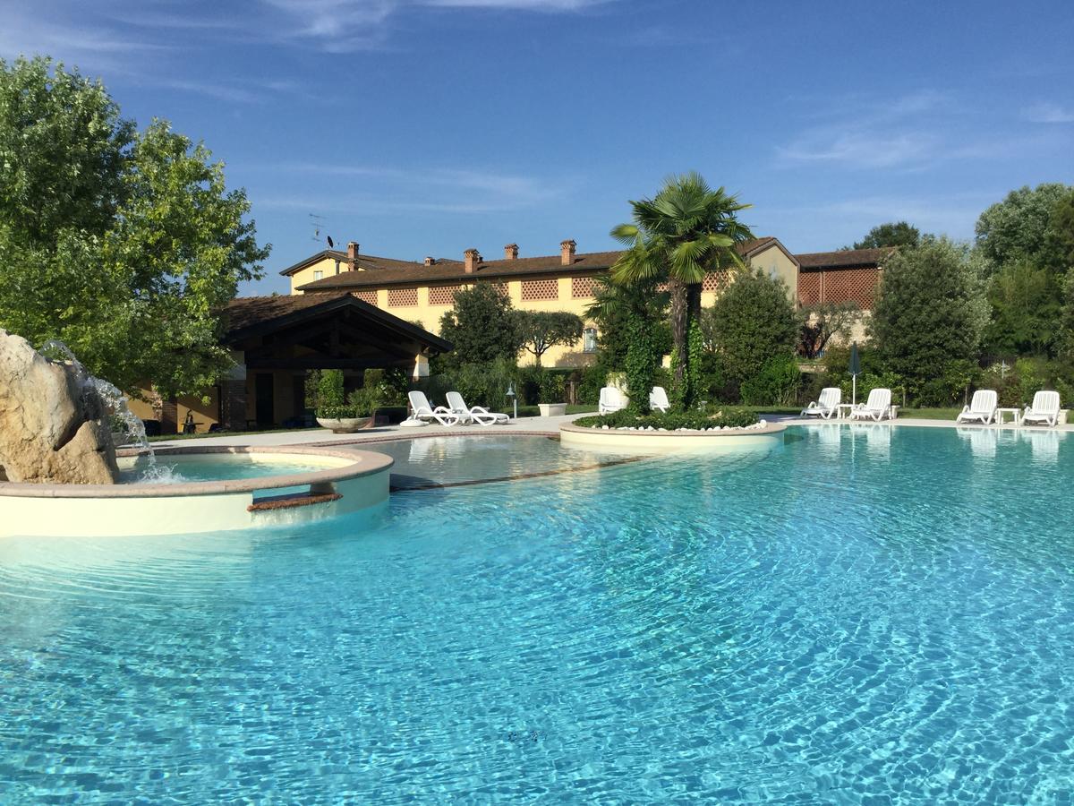 Готель Agriturismo Corte Salandini Понті-суль-Мінчіо Екстер'єр фото