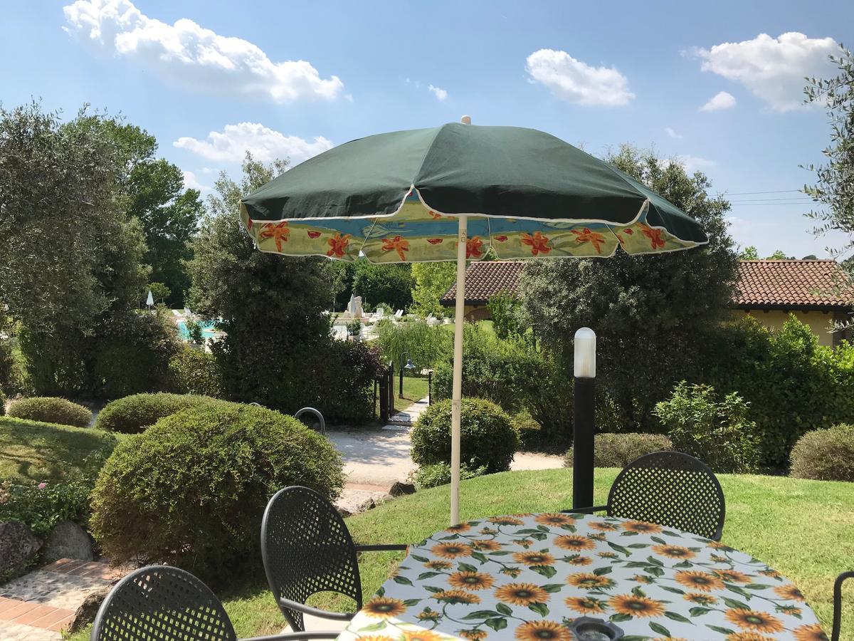 Готель Agriturismo Corte Salandini Понті-суль-Мінчіо Екстер'єр фото